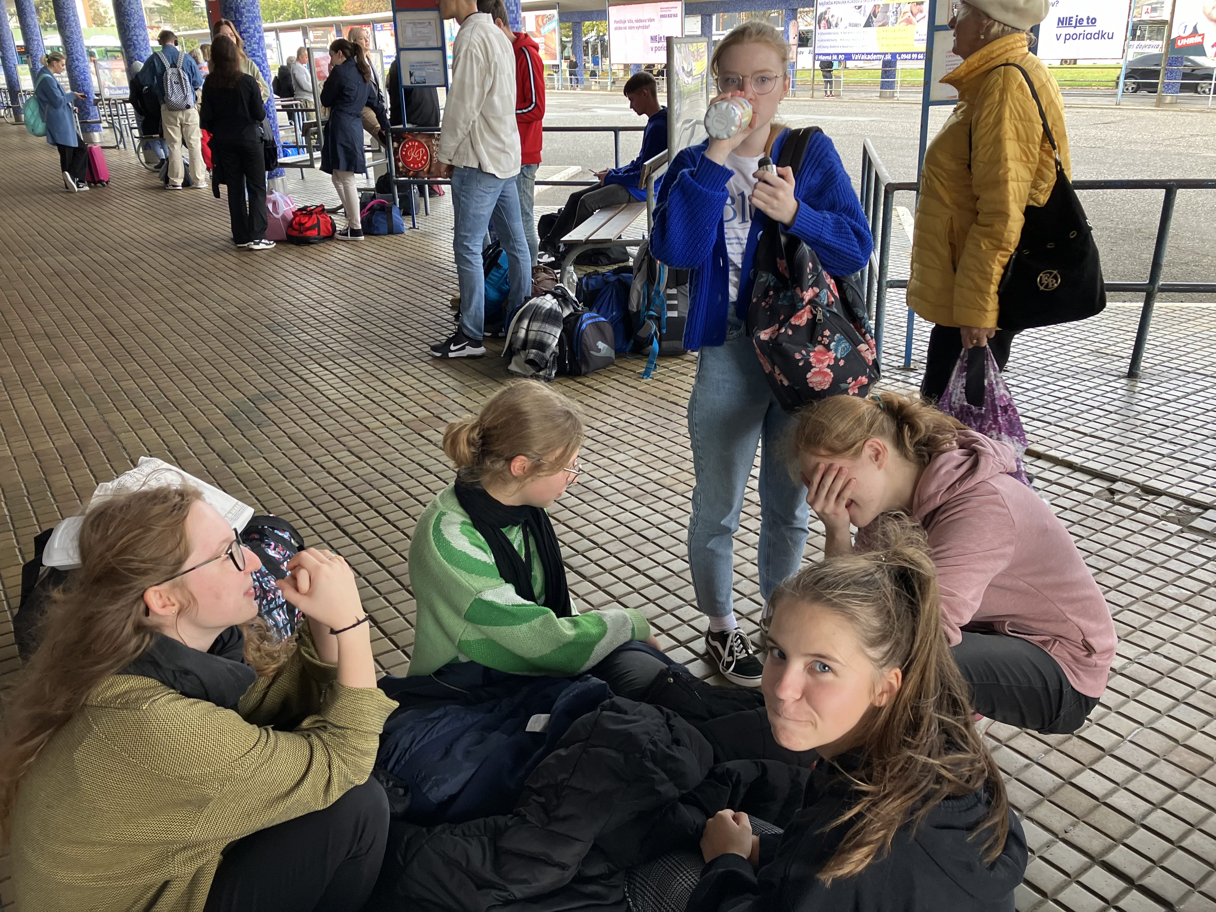 V Pre&scaron;ove na autobusovej stanici